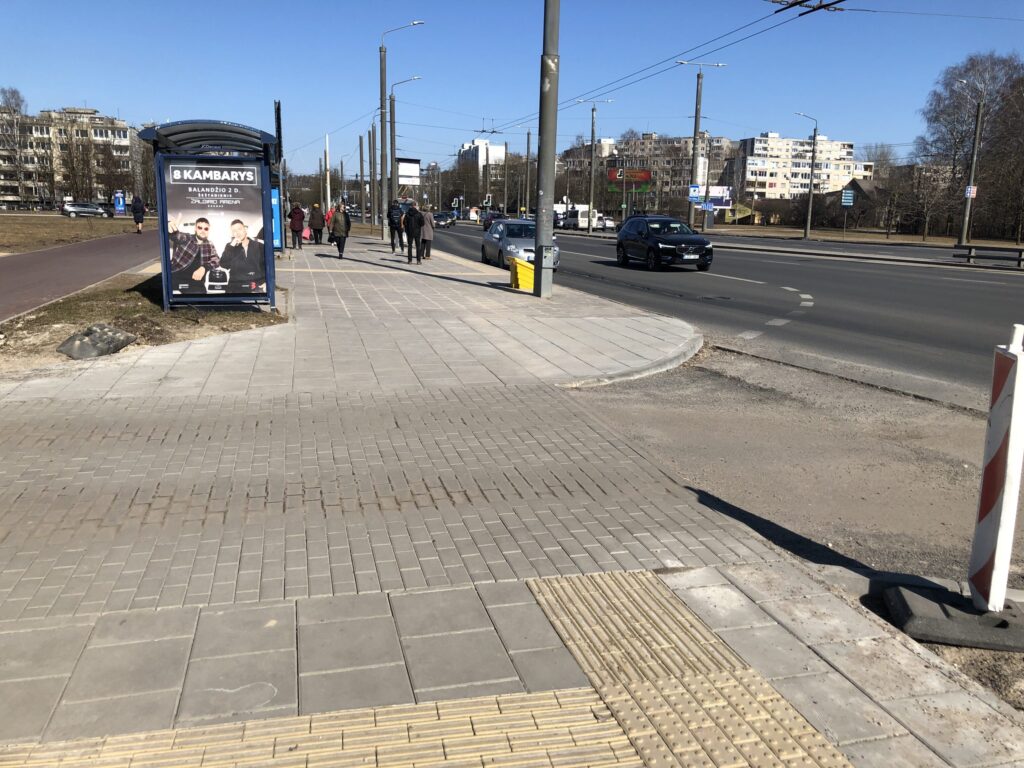 Pėsčiųjų ir dviračių takas nuo Justiniškių g. iki Pilaitės pr. (Laisvės pr.) - Bike path - construction photos