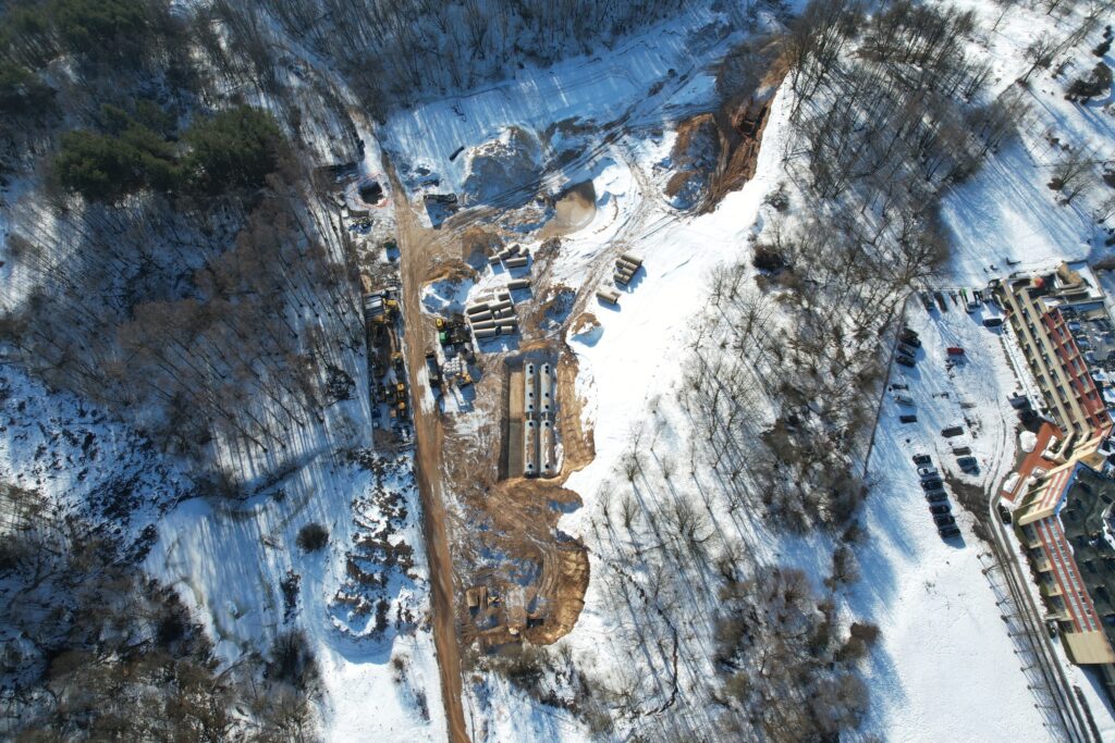 Paviršiniai nuotekų tinklai, valykla ir kaupykla Ozo g. (Šiaurinė, Ukmergės, Ozo, Miglos, Paribio, Lūšių, Elnių g.) - Izplatīšanas tīkls, Parks - būvdarbu attēli