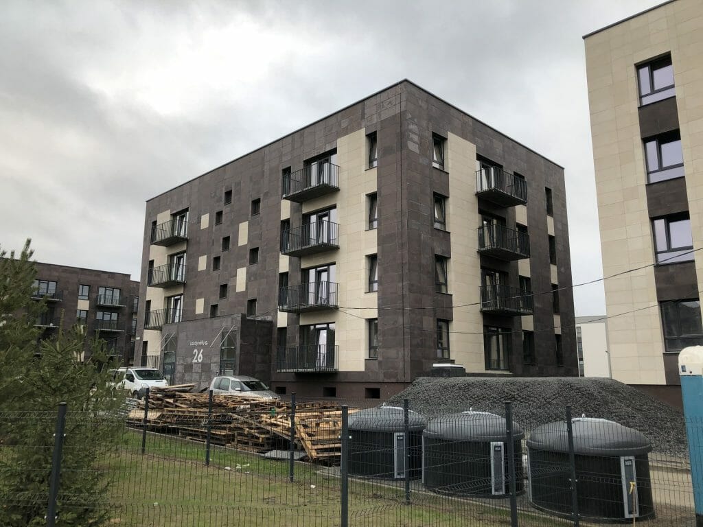 Lazdynėlių 30 (Lazdynėlių g. 30) - Daudzdzīvokļu nams - būvdarbu attēli