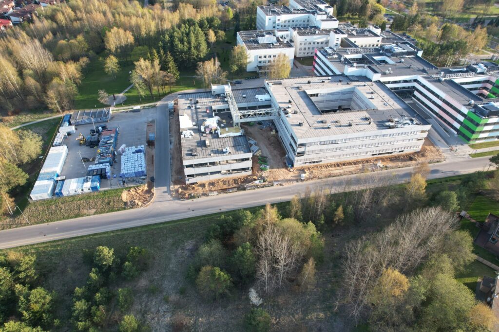 Vaikų pediatrijos II korpusas (Santariškių g. 7) - Hospital - construction photos