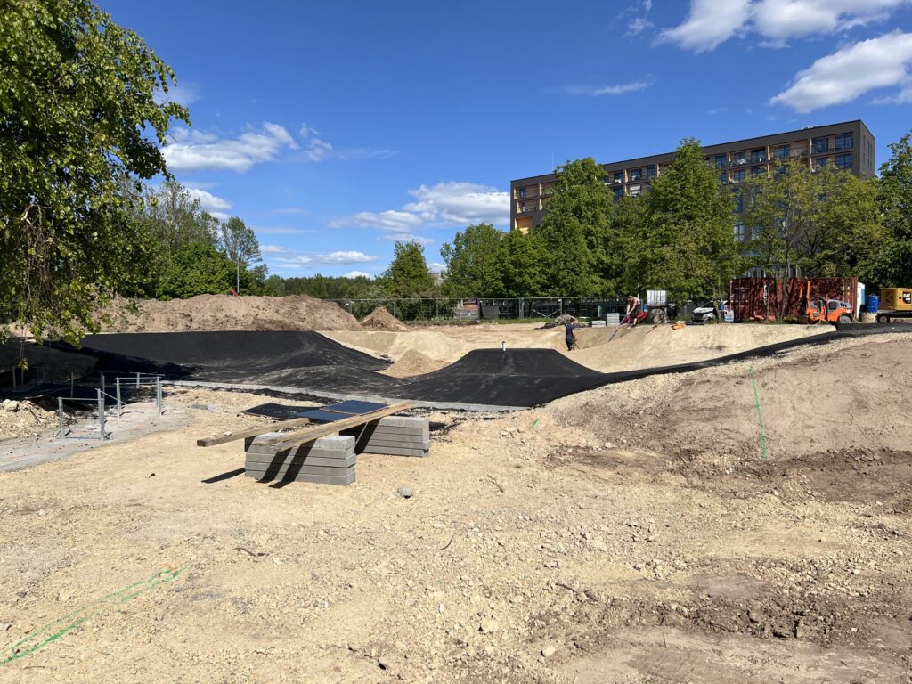 Dviračių kalnelių parkas Viršuliškių g. (Viršuliškių g.) - Extreme sports center - construction photos