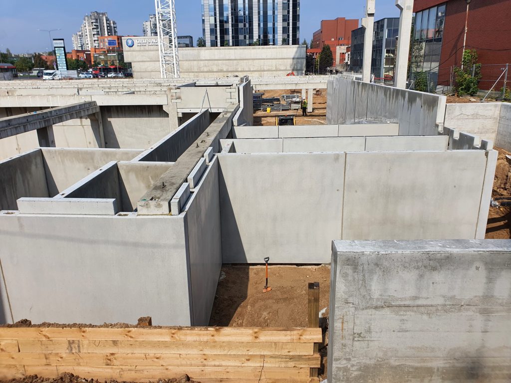 PC PIKAS (Ukmergės g. 221) - Shopping center - construction photos