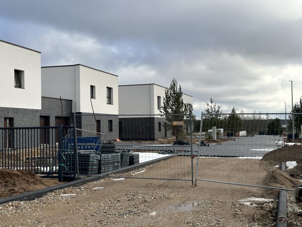 Draugystės slėnis (Užukampio g. 10, 12, 14, 16, 18, 20) - Row housing - construction photos