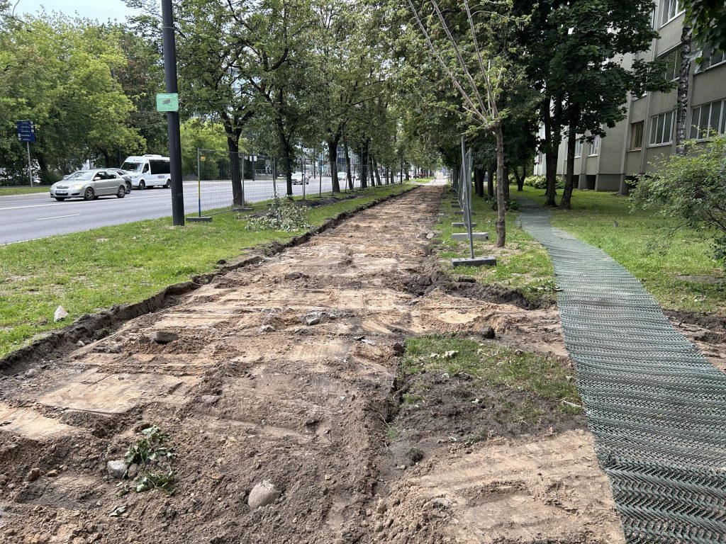 Šeimyniškių g. dviračių takas (Šeimyniškių g.) - Bike path - construction photos