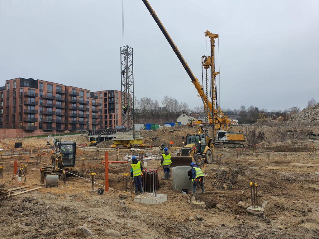 Vilnelės skverai 4 etapas (Manufaktūrų g. 7) - Multi apartment - construction photos