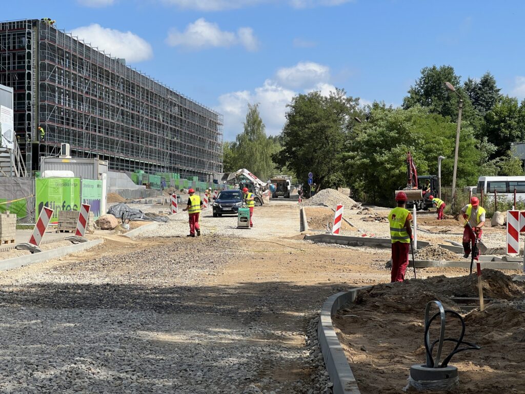 5-asis policijos komisariatas ir Kelių policija (Sietyno g. 24) - Administrative - construction photos