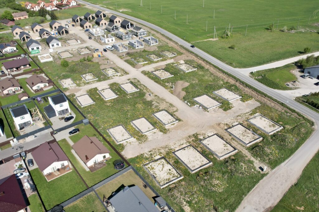 Skandinavų vilos (Ragupės g. 7, 8, 9, 10, 11, 12, 13, 14, 15, 16, 18,  Trušelių k.) - Private house community - construction photos