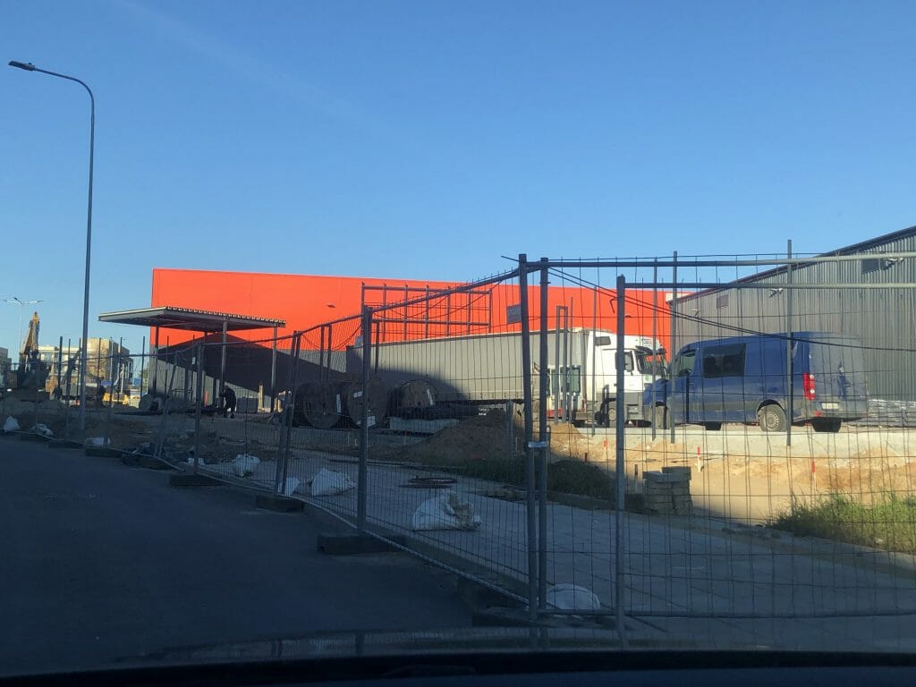 Senukai V. Pociūno g. (Vytauto Pociūno g. 10) - Kaubanduskeskus - ehituse fotod