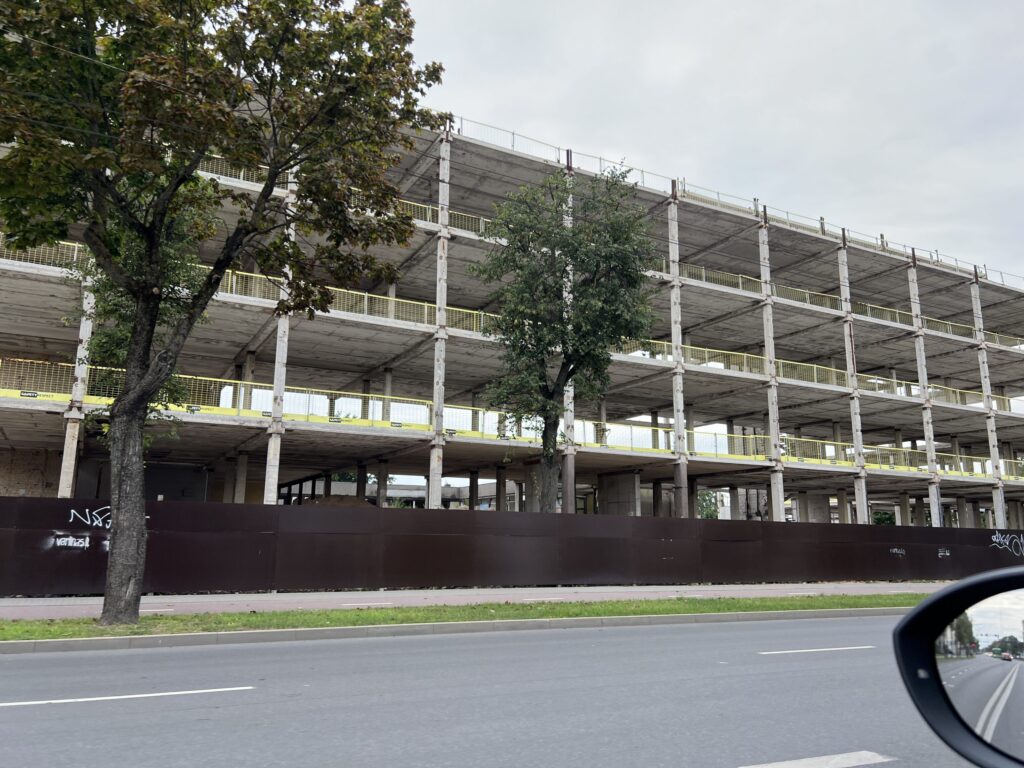 Savanorių pr. 225 (Savanorių pr. 225) - Health center - construction photos