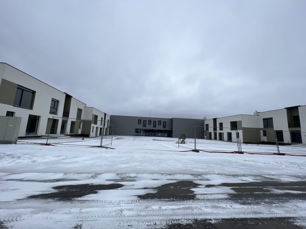 Pilaitės namai (Tilžės g. 47, 53, 55, 57, 59, 60, 61, 63, 65, 67, Gumbinės g. 8, 12, 14, Virbalio g. 4, Tolminkiemio g. 50) - Rindu mājas - būvdarbu attēli