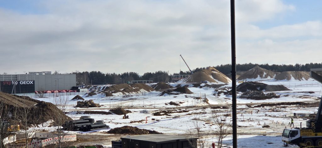 Daugiafunkcis sveikatinimo, ugdymo, švietimo, kultūros ir užimtumo kompleksas 4 etapas (darželis) (Ozo g. 27) - Pradinio ir antrinio ugdymo įstaiga - statybų nuotraukos