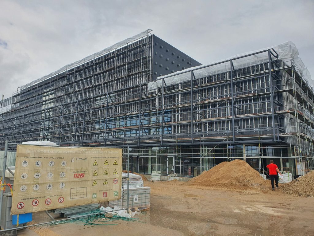 PC PIKAS (Ukmergės g. 221) - Shopping center - construction photos