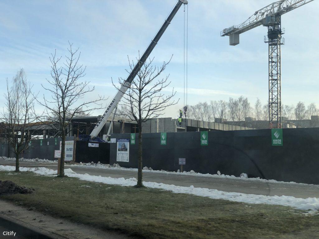 IKI Pilaitės pr. parduotuvė ir administracinis (Pilaitės pr. 42) - Food store, Office center - construction photos