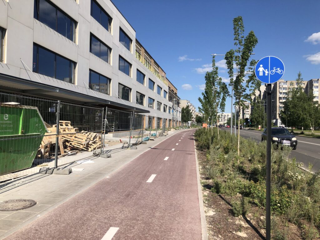 Tolminkiemio (Pilaitės) gimnazija (Tolminkiemio g. 2D) - Primary and secondary education - construction photos