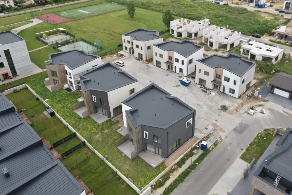 Kalnėnų TRIO 1-2 etapai (Albanų g. 12, 14) - Row housing - construction photos