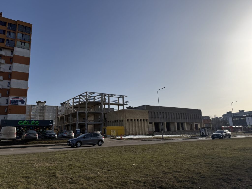 Baltų pr. 17 (Baltų pr. 17) - Shopping center - construction photos