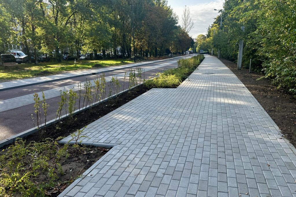 Neries kairiosios krantinės 1 etapas (B atkarpa) (Sluškų g., P. Vileišio g.) - Jalgrattatee, Promenaad - ehituse fotod