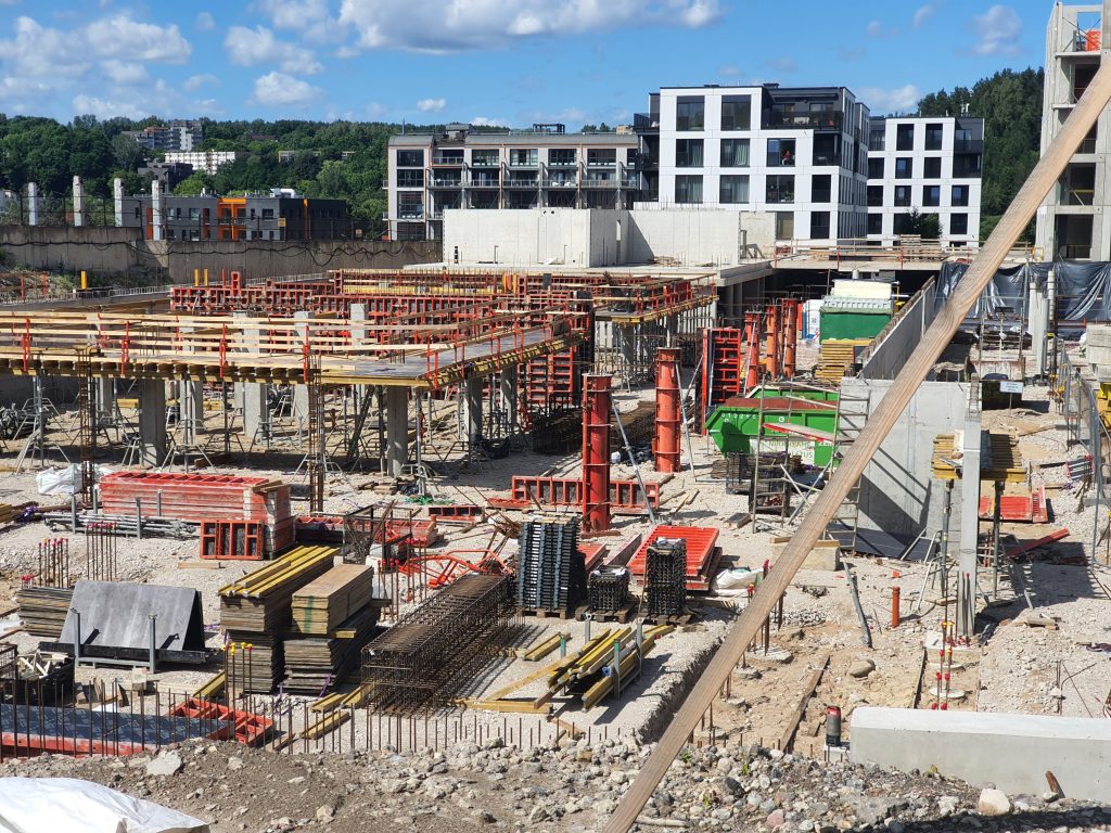 Vilnelės skverai 4 etapas (Manufaktūrų g. 7) - Multi apartment - construction photos