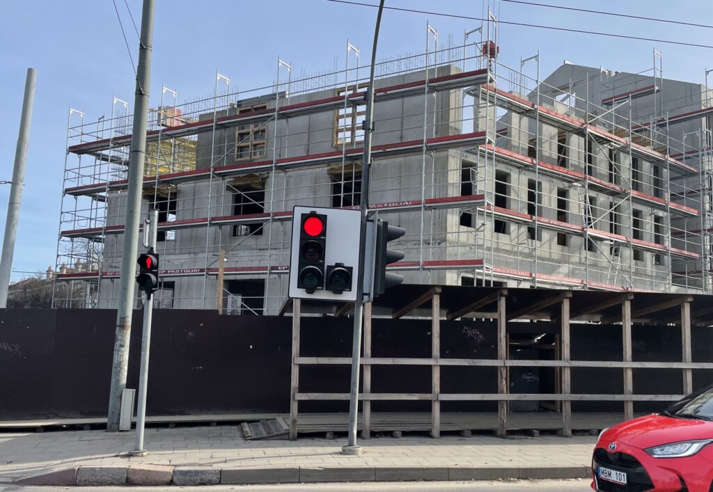 Vasario 16-osios (Vasario 16-osios g. 1) - Hotel, Office center, Primary and secondary education - construction photos