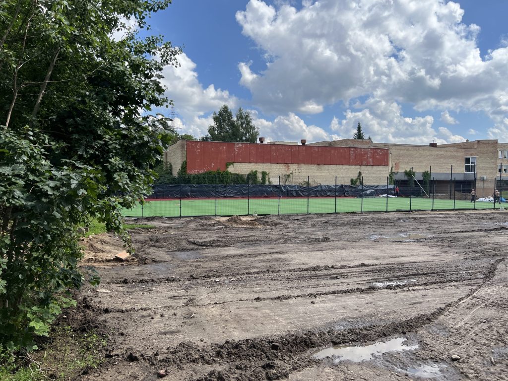 Vilniaus Ozo gimnazijos sporto aikštynas (Ozo g. 39) - Sports arena - construction photos