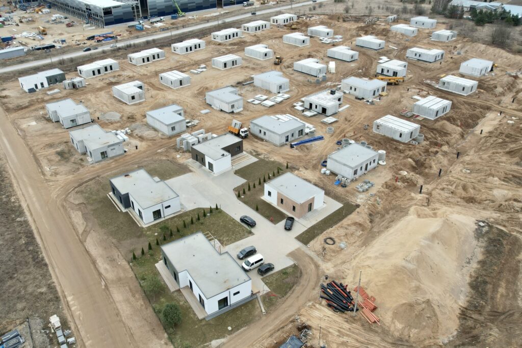 Trakų kaimynystė 1 etapas (Zubiškių g. 2 - 82) - Private house community - construction photos