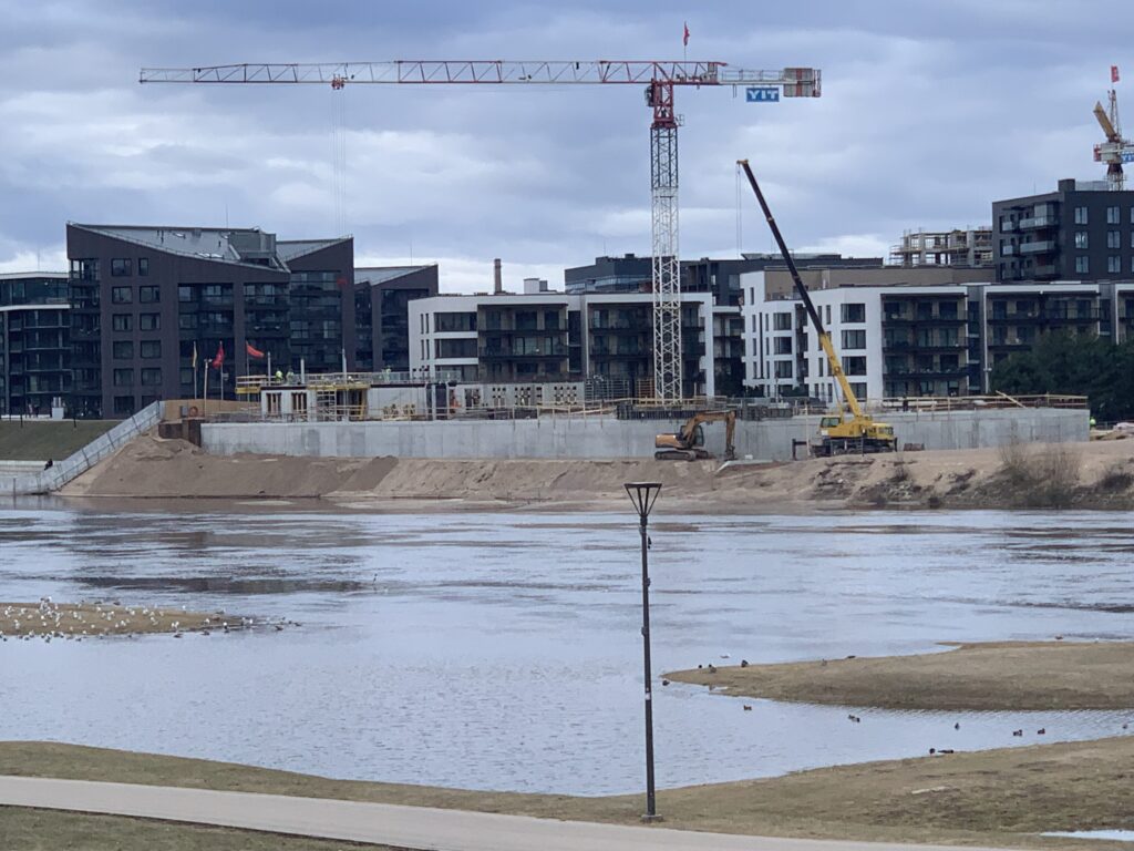 Piliamiestis 10 etapas (Brastos g. 28A) - Daudzdzīvokļu nams - būvdarbu attēli