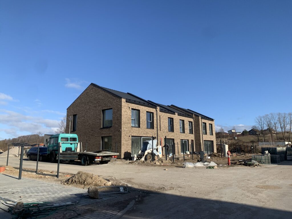 Gabijos g. namai (Gabijos g.) - Sublokuoti namai - statybų nuotraukos