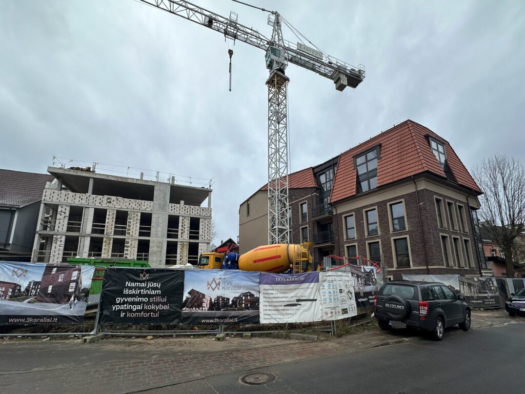 Trys karaliai (Polocko g. 25, 31) - Multi apartment - construction photos