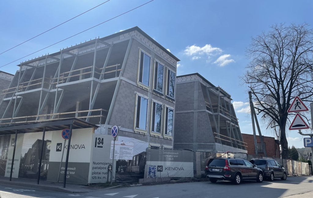 L34 (Lenktoji g. 34) - Office center - construction photos