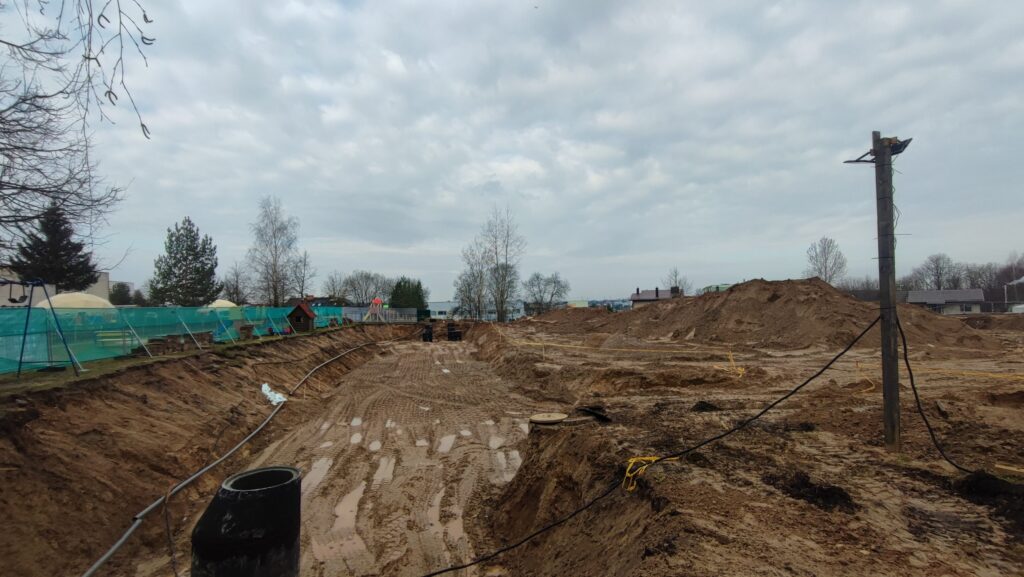 Mykolo Biržiškos gimnazijos futbolo stadionas (Taikos g. 81) - Sports field or court - construction photos
