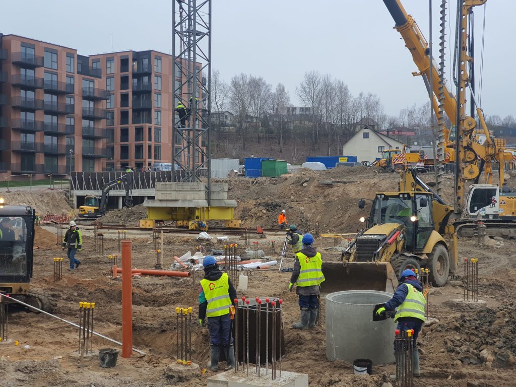 Vilnelės skverai 4 etapas (Manufaktūrų g. 7) - Multi apartment - construction photos
