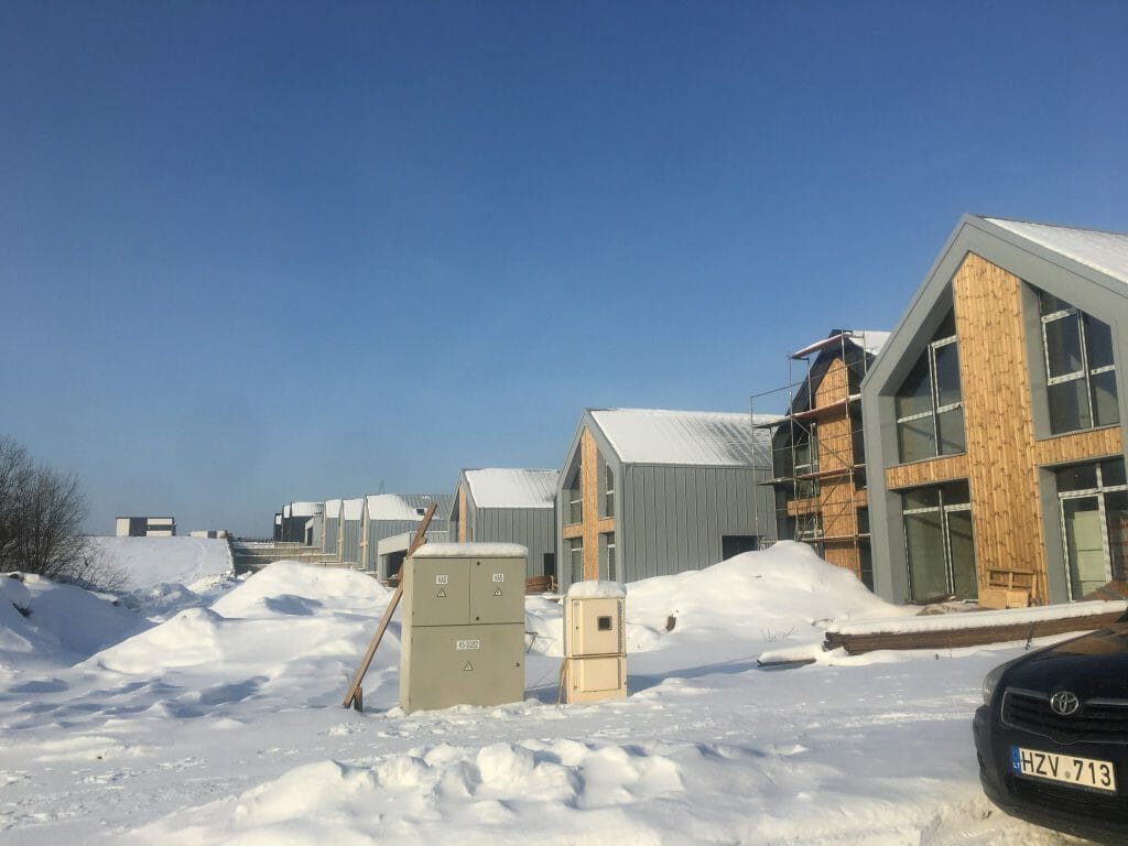 Hills Street (Šatrininkų g. 3, 5, 7, 9, 11, 13, 15, 17, 19, 21, 23) - Ridaelamu - ehituse fotod