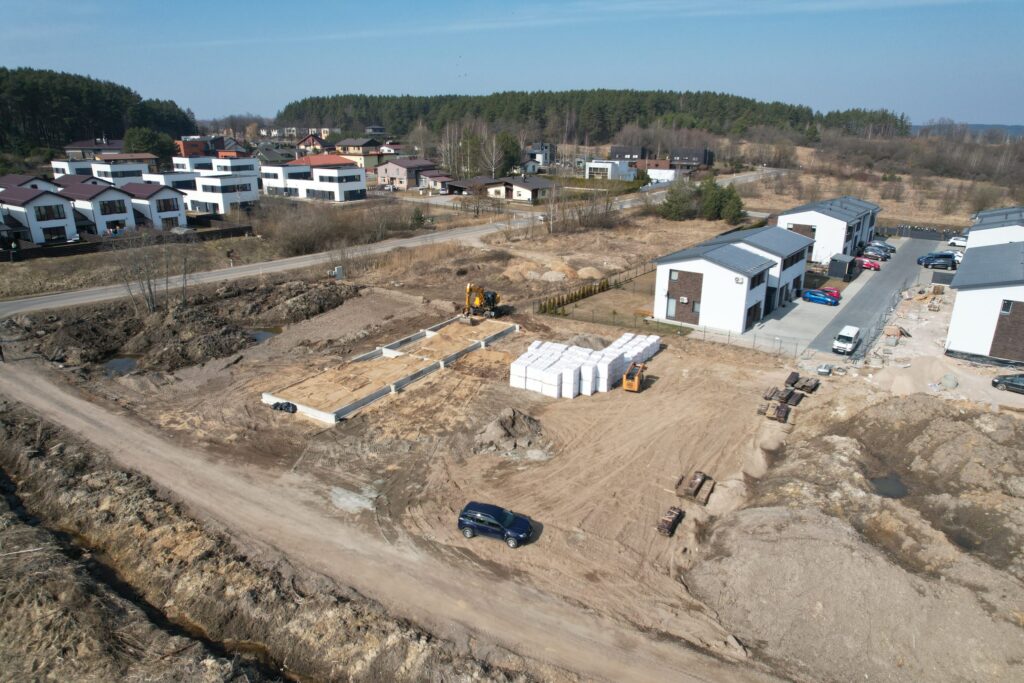 Jokūbo Šimkevičiaus g. kvartalas 1 etapas (Jokūbo Šimkevičiaus g. 4, 6) - Rindu mājas - būvdarbu attēli