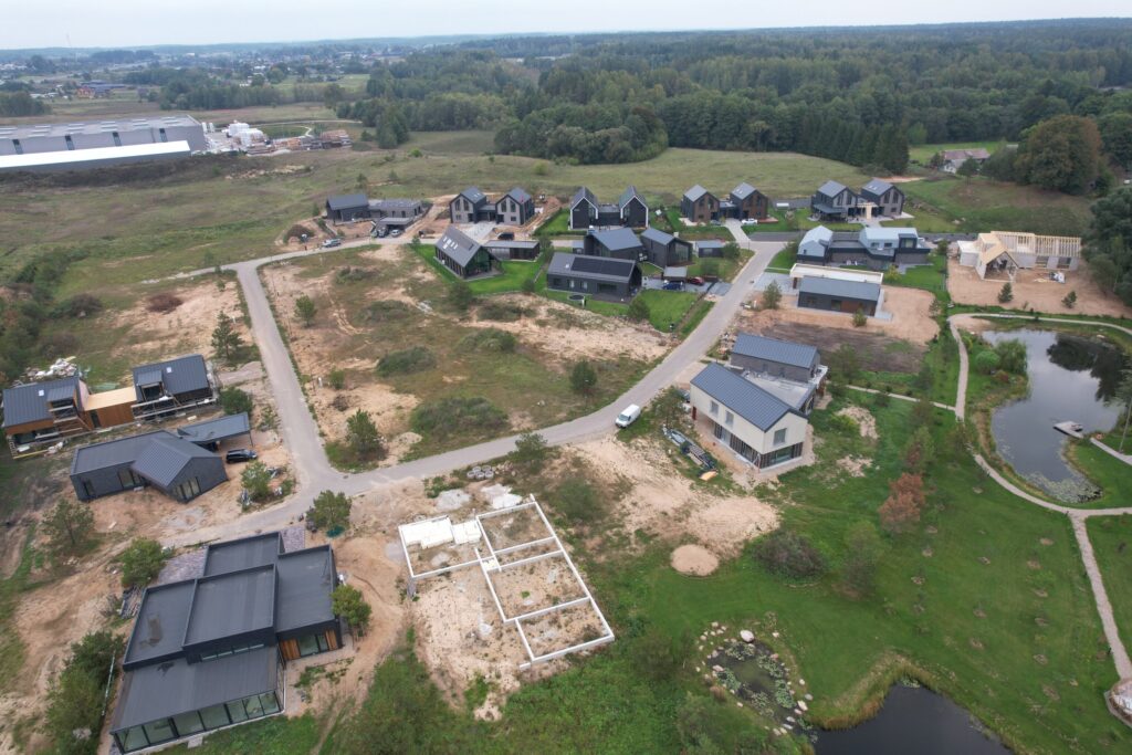Versmių parkas (Versmių g. 2, 4, 6, 7, 8, 9, 10, 11, 12, 13, 15, 16, 17, 19 - 47) - Land plots, Private house community - construction photos