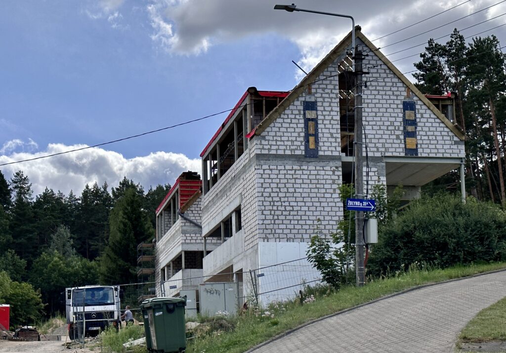 Žolyno g. 29 (Žolyno g. 29) - Sublokuoti namai - statybų nuotraukos