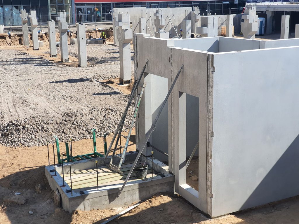 PC PIKAS (Ukmergės g. 221) - Shopping center - construction photos