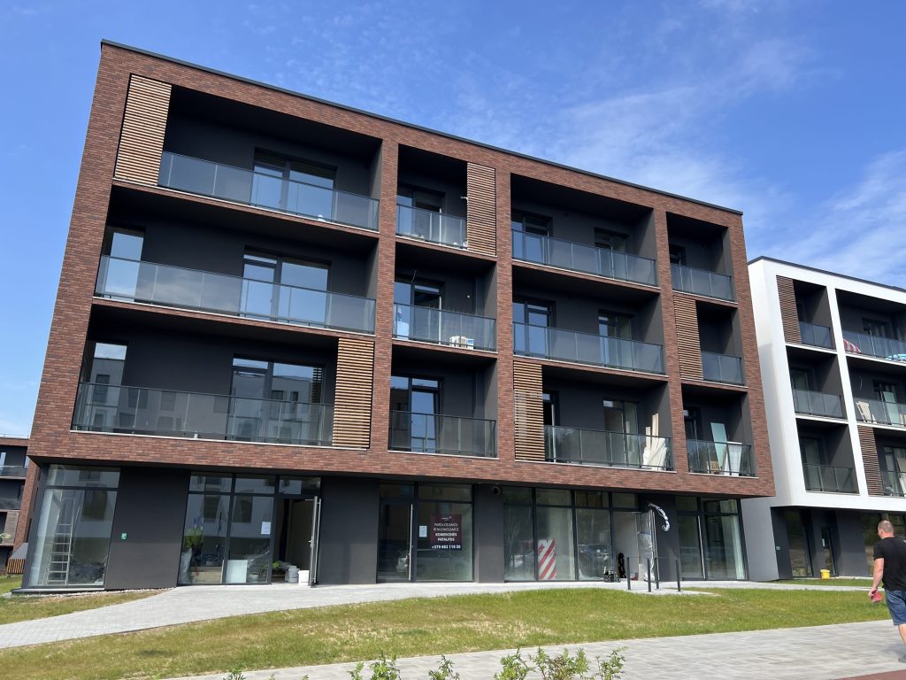 Vyšnios 3 etapas (Karaliaučiaus g. 33, 42) - Multi apartment - construction photos