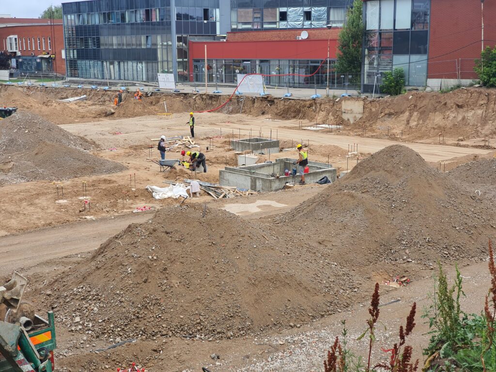 PC PIKAS (Ukmergės g. 221) - Shopping center - construction photos