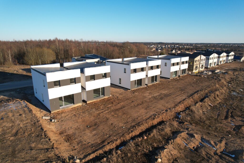 Užutrakio g. 34, 36, 38 (Užutrakio g. 34, 36, 38) - Row housing - construction photos