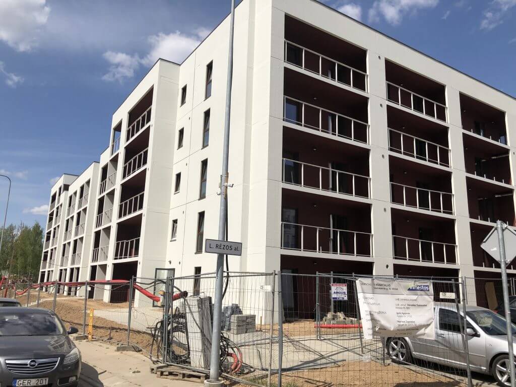 Naujoji Pilaitė 11 kvartalas (Tolminkiemio g. 35) - Daugiabutis - statybų nuotraukos