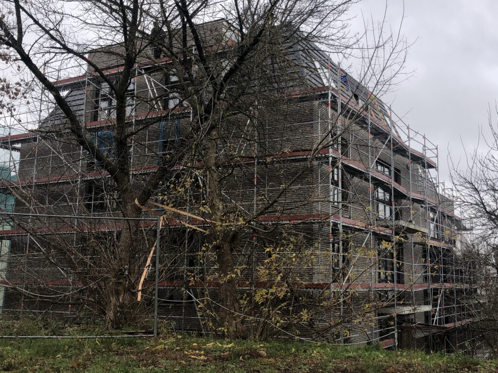 Krivūlės g. 3C (Krivūlės g. 3C) - Daugiabutis - statybų nuotraukos