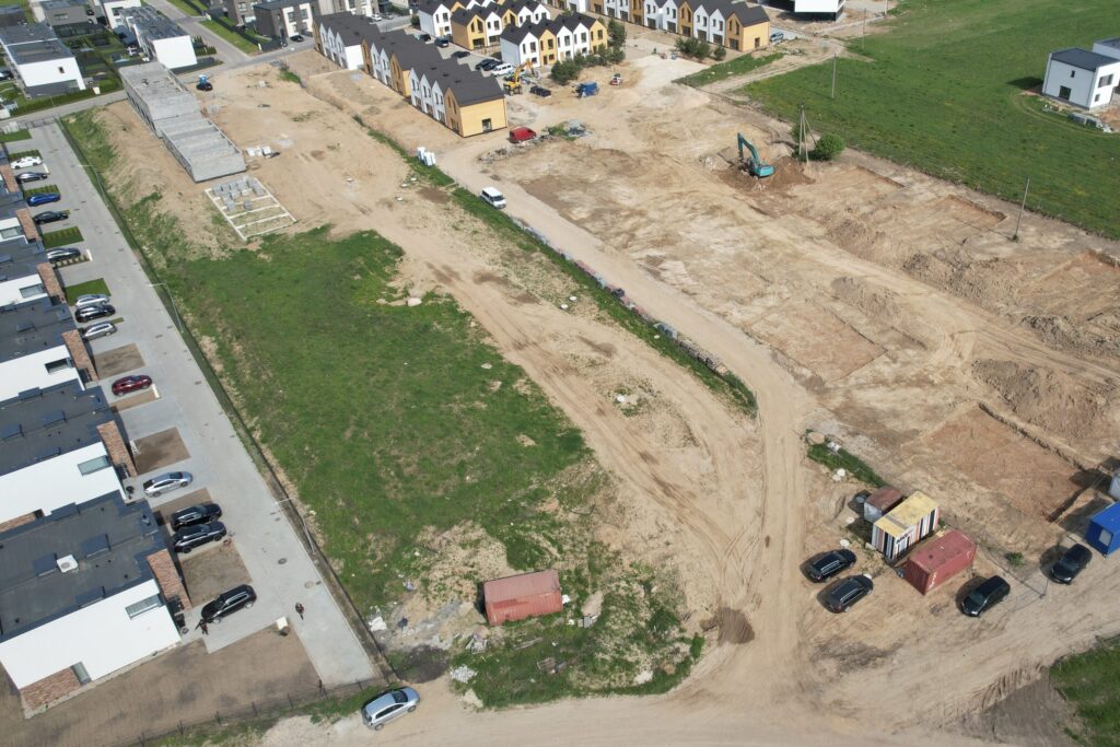 Sveiki! Kalnėnuose 2 etapas (Baskų g. 80) - Row housing - construction photos