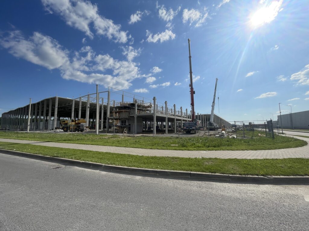 Veterinarų g. 27 (Veterinarų g. 27) - Noliktava / Izplatīšanas centrs - būvdarbu attēli