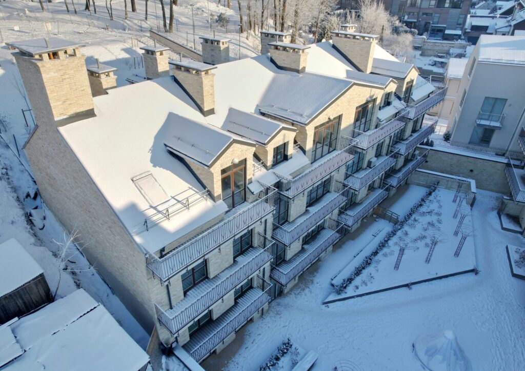 Vilniaus monmartras (Polocko g. 26) - Daudzdzīvokļu nams - būvdarbu attēli