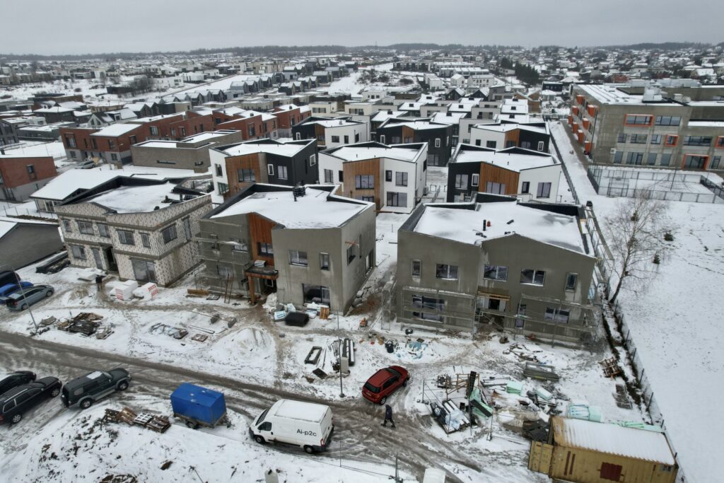 Kalnėnų TRIO 3 etapas (Albanų g. 36) - Row housing - construction photos