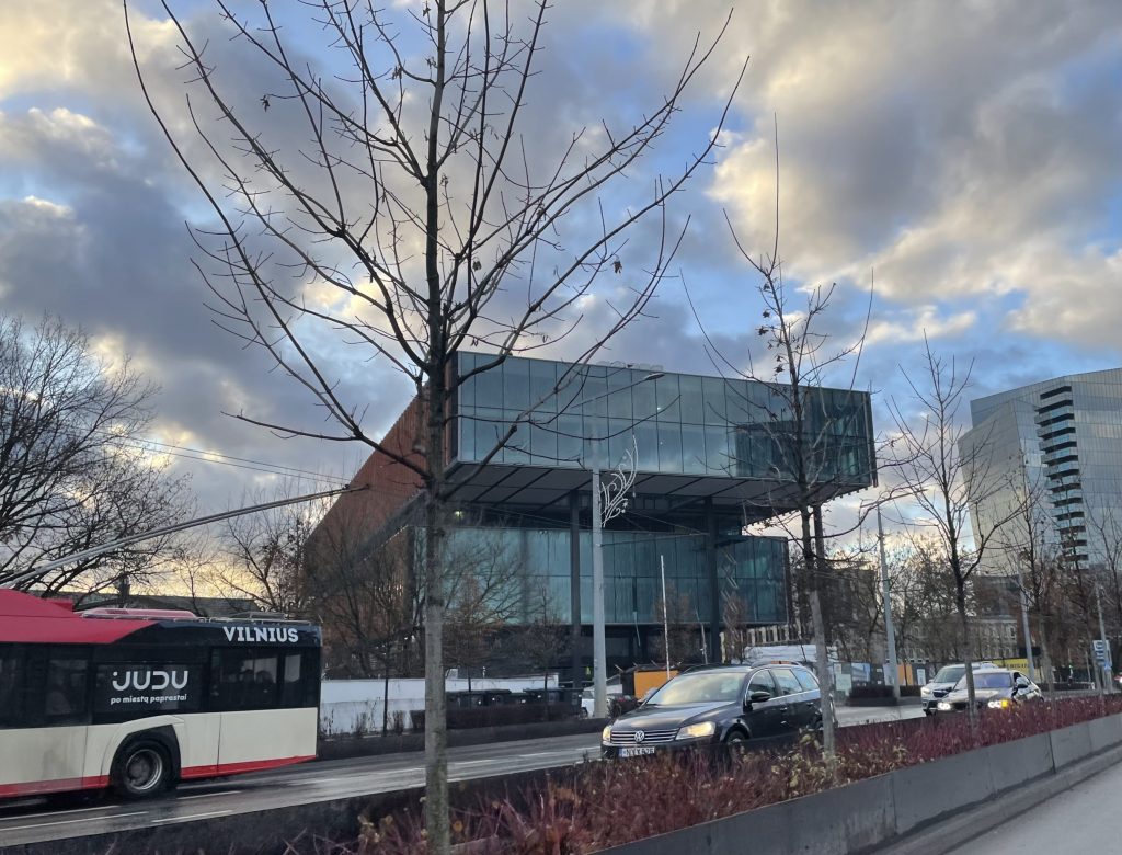 Sąvaržėlė (Konstitucijos pr. 14A) - Office center - construction photos