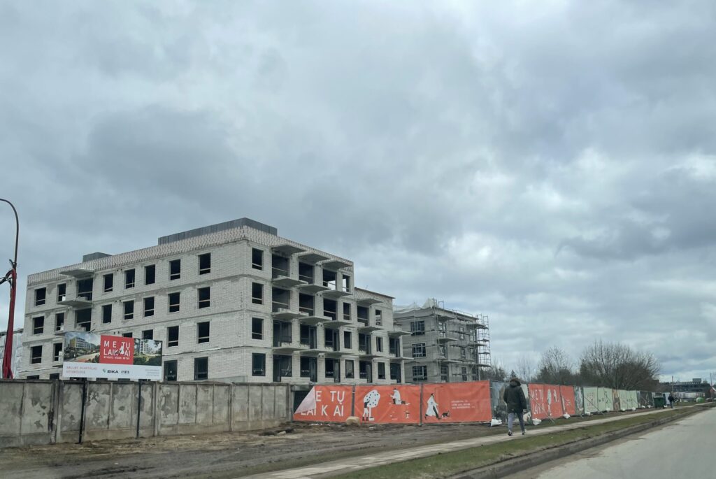 Metų laikai 1 etapas (Visorių g. 27) - Multi apartment - construction photos