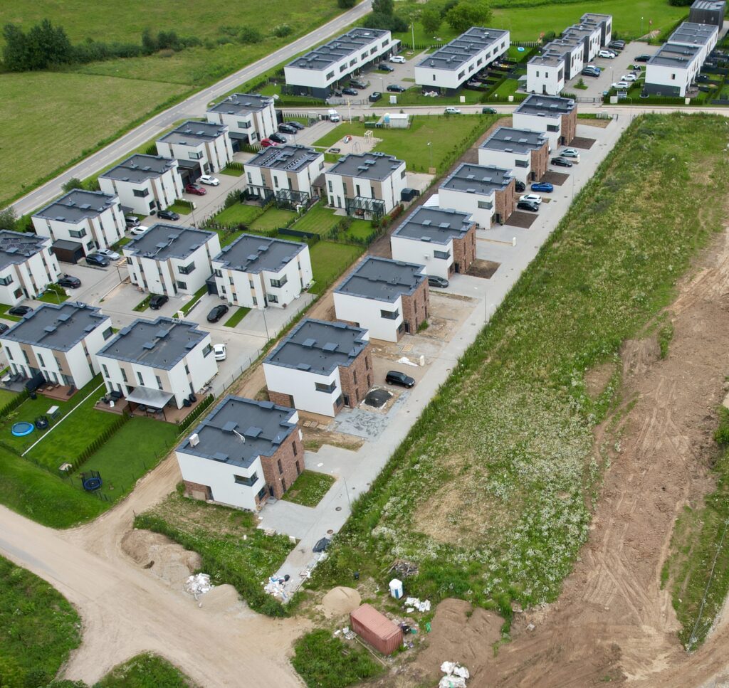 Kalnėnų slėnis 4 etapas (Lyvių g. 29) - Row housing - construction photos