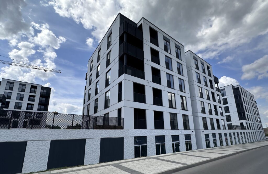 Vilnelės skverai 3 etapas (Manufaktūrų g. 7) - Korterelamu - ehituse fotod