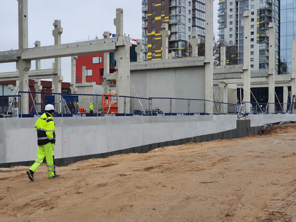 PC PIKAS (Ukmergės g. 221) - Shopping center - construction photos